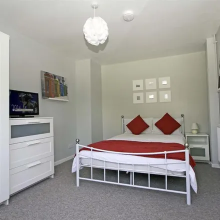 Rent this 1 bed apartment on Crossgates in Stevenage, SG1 1LR