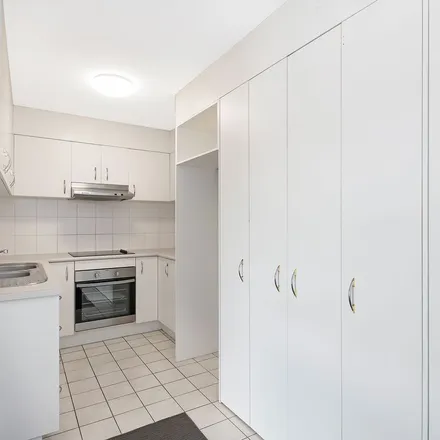 Rent this 2 bed apartment on 162 Boundary Street in West End QLD 4101, Australia