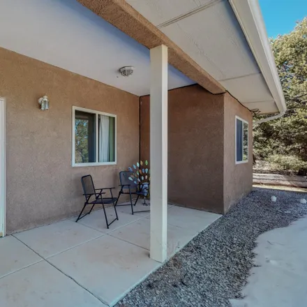 Image 3 - 37 Calle del Pinon, Santa Fe County, NM 87047, USA - House for sale