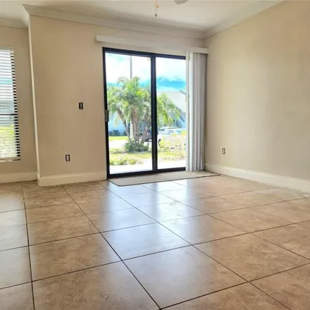 Image 8 - unnamed road, Ozona, Palm Harbor, FL 34660, USA - Condo for rent