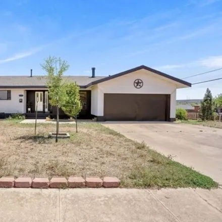 Buy this 3 bed house on 3204 Duke Avenue in Big Spring, TX 79720