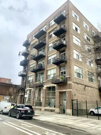 Rent this 1 bed condo on 1526-1536 South Wabash Avenue in Chicago, IL 60605