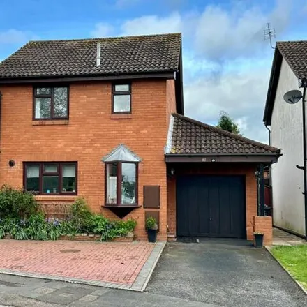 Buy this 3 bed house on Huntsmans Drive in Hereford, HR4 0PN