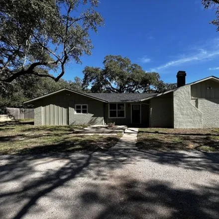 Rent this 4 bed house on 85 Sunrise Drive in Pleasanton, TX 78064