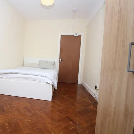 Rent this 1 bed room on 13 Brondesbury Park in Brondesbury Park, London