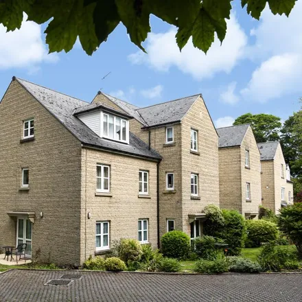 Rent this 1 bed apartment on Chipping Norton School in Burford Road, Chipping Norton