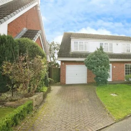 Rent this 4 bed house on Rushwood Close in Bloxwich, WS4 2HS