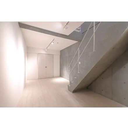 Image 7 - La vita, 緑小通り, Jiyugaoka 2-chome, Meguro, 152-0035, Japan - Apartment for rent