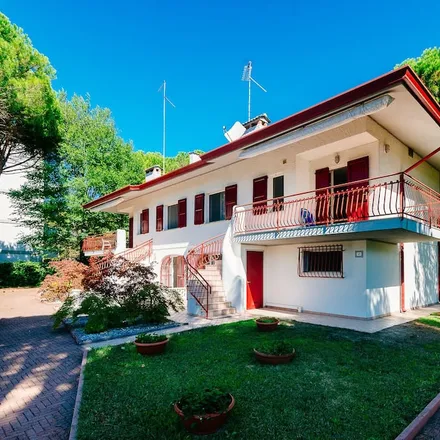Image 6 - 33054 Lignano Sabbiadoro Udine, Italy - Apartment for rent