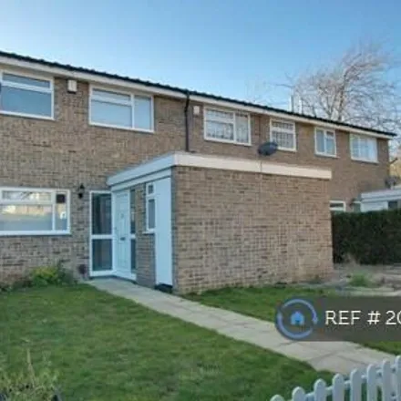 Rent this 3 bed townhouse on Cowden Road in Perry Hall, London