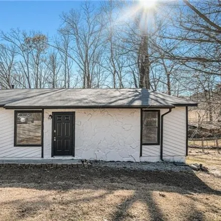 Buy this 2 bed house on 65 Lester Rd Sw in Lawrenceville, Georgia