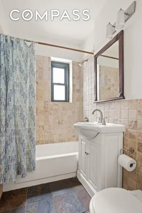 Image 5 - 34-41 78th Street, New York, NY 11372, USA - Apartment for sale