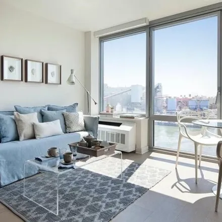 Rent this studio condo on Roosevelt Island Greenway in New York, NY 10044