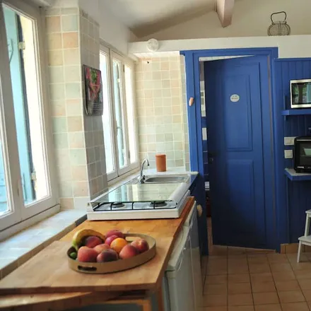 Rent this 1 bed house on 84400 Provence-Alpes-Côte d'Azur