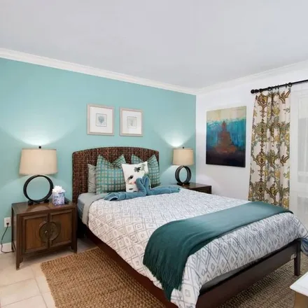 Rent this 2 bed condo on Del Mar