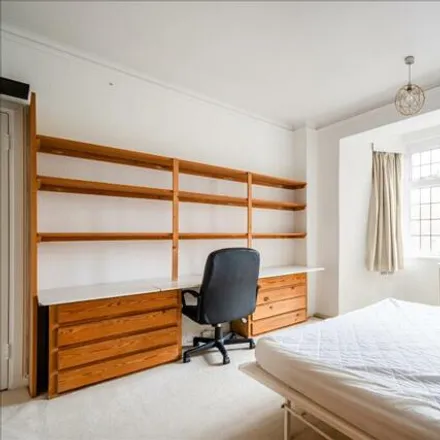 Image 6 - Clare Court, Wakefield Street, London, WC1H 9RZ, United Kingdom - Room for rent