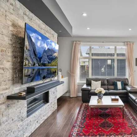 Image 3 - Banff Trail, Calgary, AB T2M 2G6, Canada - House for rent