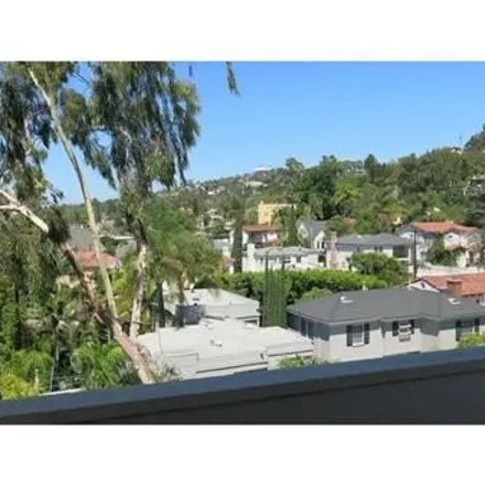 Image 3 - 3949 Los Feliz Boulevard, Los Angeles, CA 90227, USA - Apartment for rent