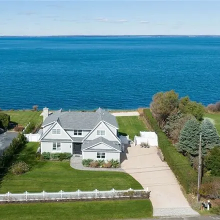 Rent this 4 bed house on 555 Soundview Road in Orient, Southold