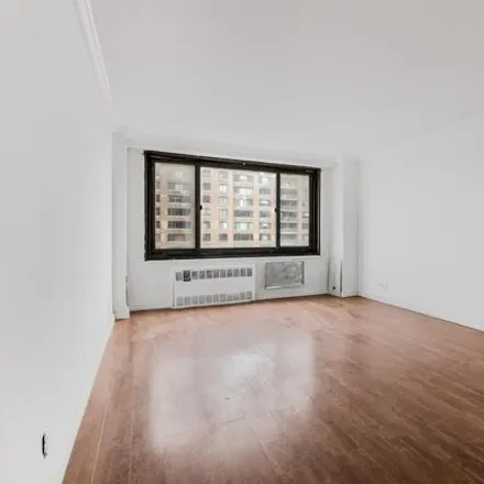 Image 7 - 185 Hall Street, New York, NY 11205, USA - Apartment for sale