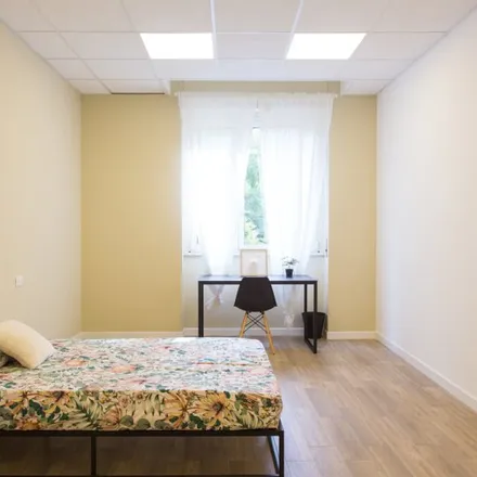 Rent this 4 bed room on Glamour Beauty Center in Via Trebbia, 20135 Milan MI