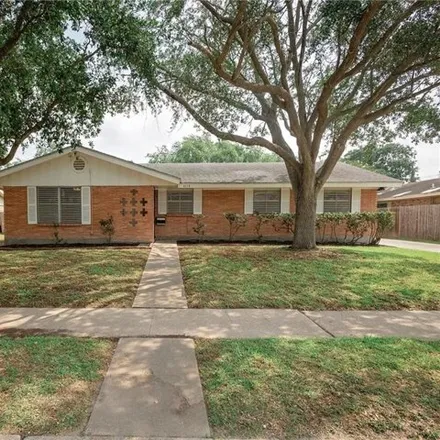 Buy this 4 bed house on 4654 Donegal Drive in Corpus Christi, TX 78413