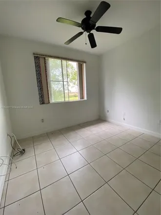 Image 3 - 7090 Northwest 177th Street, Miami-Dade County, FL 33015, USA - Apartment for rent