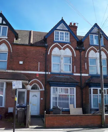 Rent this 5 bed house on 134 Raddlebarn Road in Selly Oak, B29 6HQ