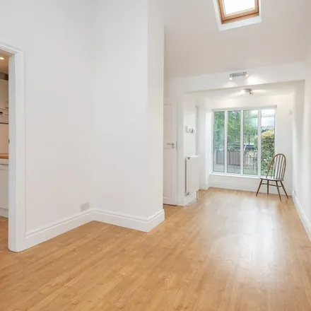 Rent this 2 bed apartment on Montreal Avenue in Leeds, LS7 4LW