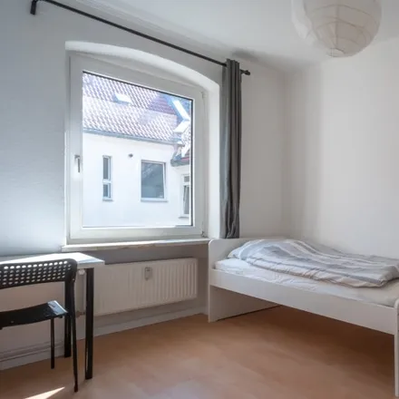 Rent this 5 bed room on Mahlower Straße 29-30 in 12049 Berlin, Germany