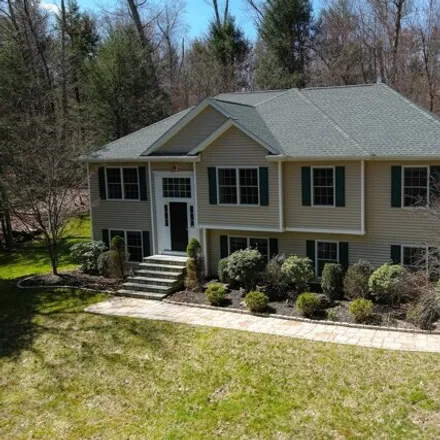 Image 1 - 10 Spring Lane, Brookfield, CT 06804, USA - House for sale