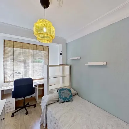 Rent this 1 bed apartment on Avenida de Madrid in 50010 Zaragoza, Spain