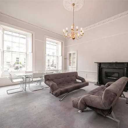 Image 1 - 10A Great King Street, City of Edinburgh, EH3 6PL, United Kingdom - Apartment for rent