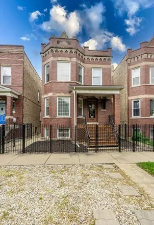 Buy this 8 bed house on 3431 West Lyndale Street in Chicago, IL 60647