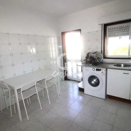 Rent this 2 bed apartment on Rua Nossa Srª de Abadia in 4770-014 Vila Nova de Famalicão, Portugal