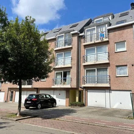Image 2 - Avenue Général Ruquoy 21, 1420 Braine-l'Alleud, Belgium - Apartment for rent