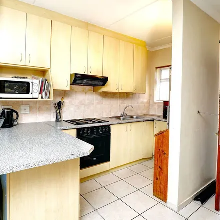 Image 2 - Belami Avenue, De Tuin, Kraaifontein, 7561, South Africa - Townhouse for rent