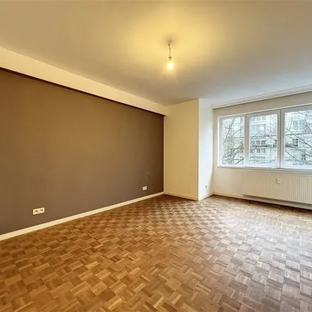 Rent this 3 bed apartment on Avenue Molière - Molièrelaan 135 in 1190 Forest - Vorst, Belgium