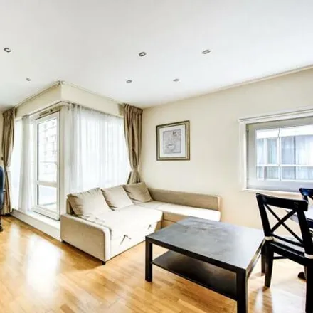 Image 2 - Warren House &amp; Atwood House, 185 Warwick Road, London, W8 6PL, United Kingdom - Apartment for rent