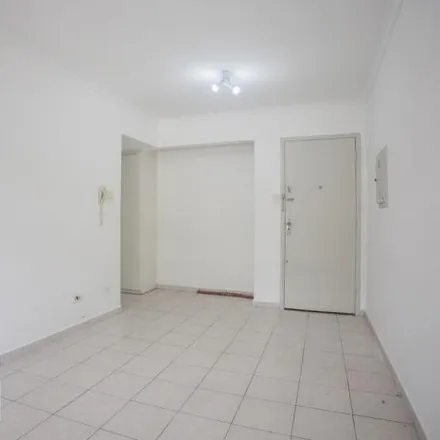Rent this 2 bed apartment on Condomínio Serra do Jaire in Rua Barão de Penedo 107, Água Rasa