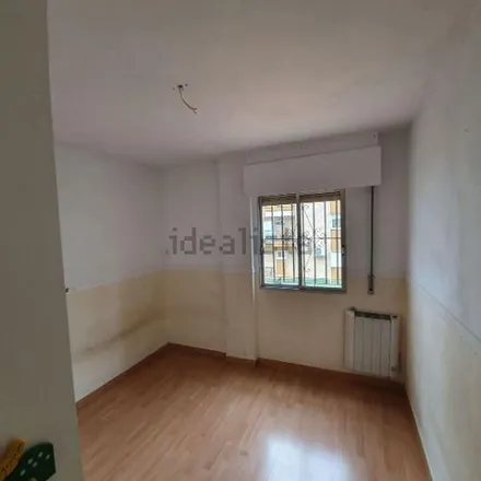 Image 1 - Calle Luis Montoto, 41007 Seville, Spain - Apartment for rent
