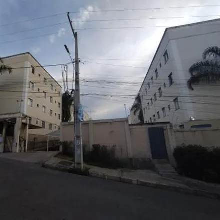 Buy this 3 bed apartment on Rua Sempre Vivas in Petrolândia, Contagem - MG