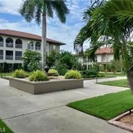 Buy this 2 bed condo on 6100 Whiskey Creek Drive in Whiskey Creek, Lee County