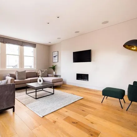 Rent this 2 bed apartment on 1 Elm Park Gardens in London, SW10 9NY