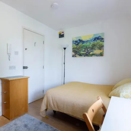 Rent this 1 bed apartment on 50 Penywern Road in London, SW5 9AS