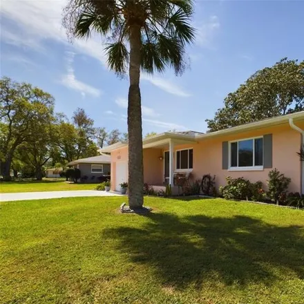 Buy this 2 bed house on 32 North Cirus Avenue in Clearwater, FL 33765