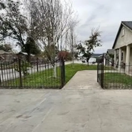 Buy this 4 bed house on 270 Singh Lane in Rio Linda, Sacramento County