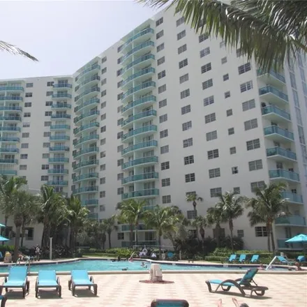 Image 3 - 3801 South Ocean Drive, Beverly Beach, Hollywood, FL 33019, USA - Condo for rent
