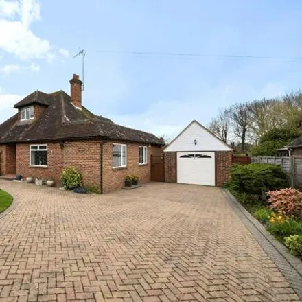 Buy this 3 bed house on Cromwell Place in Cranleigh, GU6 7LF
