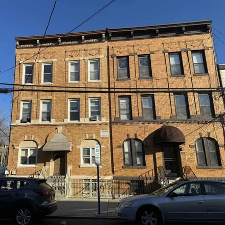 Rent this 1 bed house on 112 Lincoln Street in Jersey City, NJ 07307